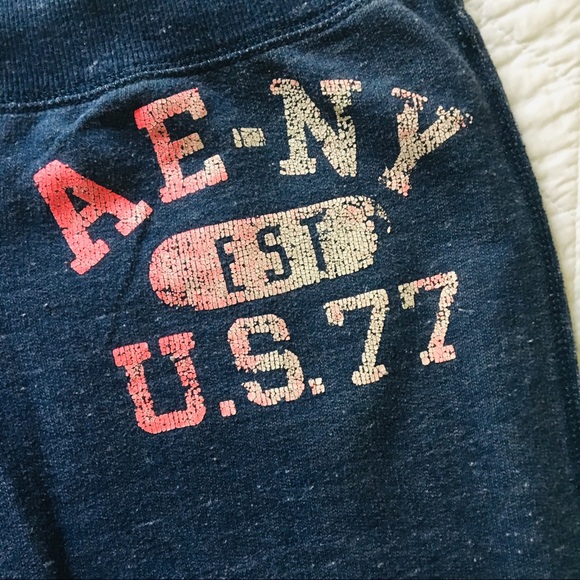 American Eagle Crop Jogger Sweatpants - Picture 5 of 7